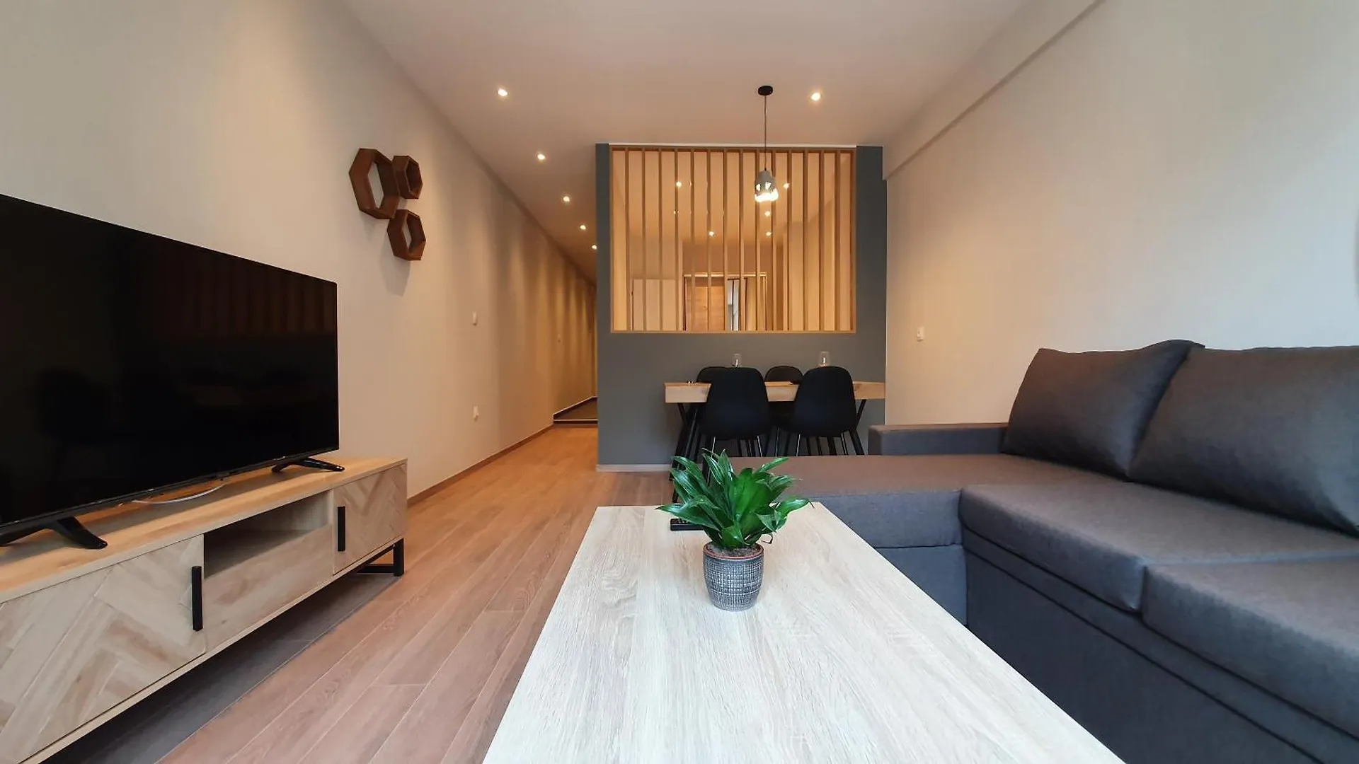 Palama Vibes A Pet Friendly Stay By Proliving Szaloniki 0*,  Görögország